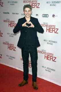 Philip Noah Schwarz at the premiere of the movie This stupid heart in the Mathäser Filmpalast Munich 11 12 2017 Foto:xP.xSchönbergerx xFuturexImage