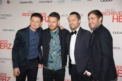 Band of musicians Revolverheld with frontsinger Johannes Strate Special screening for the premiere of this shrewd heart after a true story in the cinema Zoo Palast in Berlin am 12 12 2017