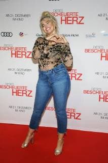 Sarina Nowak Model Special screening for the premiere of this shrewd heart after a true story at the Kino Zoo Palast in Berlin am 12 12 2017