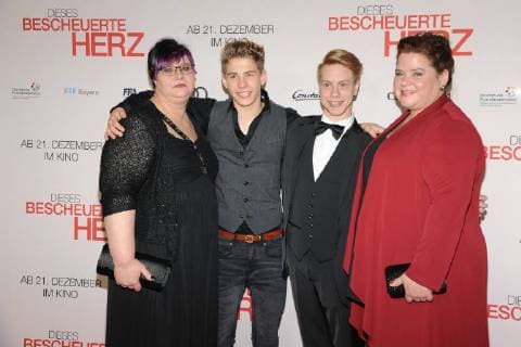 Debbie Wyrich Mother of Daniel Philip Noah Schwarz Daniel Meyer Nadine Wrietz Special screening for the premiere of this shrewd heart after a true story in the cinema Zoo Palast in Berlin am 12 12 2017