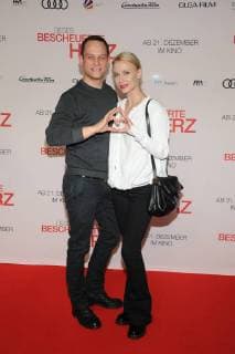 Vincent Kiefer with wife Masha Tokareva special screening for the premiere of this shrewd heart after a true story at the Kino Zoo Palast in Berlin am 12 12 2017