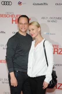 Vincent Kiefer with wife Masha Tokareva special screening for the premiere of this shrewd heart after a true story at the Kino Zoo Palast in Berlin am 12 12 2017