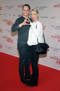 Vincent Kiefer with wife Masha Tokareva special screening for the premiere of this shrewd heart after a true story at the Kino Zoo Palast in Berlin am 12 12 2017