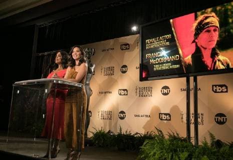 December 13, 2017 - Los Angeles, California, United States of America - Niecy Nash and Olivia Munn at the 24th Annual Screen Actors Guild Awards Nominations announcement at the Pacific Design Center on Wednesday, December 13, 2017 in West Hollywood, California. JAVIER ROJAS PI Los Angeles United States of America - ZUMAp124 20171213_zaa_p124_006 Copyright: xJavierxRojas Pix