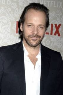 Peter Sarsgaard at the premiere of the Netflix series Wormwood at The Campbell New York 12 12 2017 Foto:xD.xVanxTinex xFuturexImage