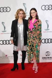 Anna Lena Klenke Lea van Acken 2017 Audi Generation Award at the Hotel Bayerischer Hof in Munich on 13 12 2017