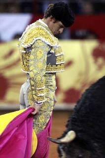 El July at the Charity Bullfight in aid of the earthquake victims in the bullring La Monumental Mexico City 13 12 2017 El Juli  Foto:xDyDxFotografosx xFuturexImage