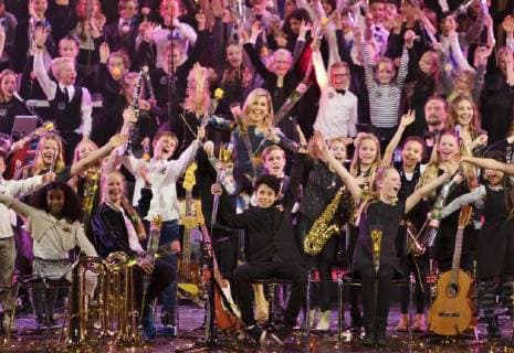 14-12-2017 Rotterdam Queen Maxima during the Christmas Music Gala in Ahoy in Rotterdam. All winning classes of the AvroTros tv program Lang Leve de Muziek Show performed in the largest schoolband in The Netherlands.  Copyright: xPPE WERFx