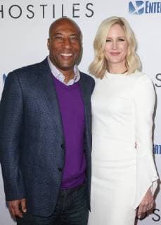 BEVERLY HILLS, CA - DECEMBER 14: Byron Allen, Jennifer Allen, at Premiere Of Entertainment Studios Motion Pictures Hostiles at Samuel Goldwyn Theater, In Beverly Hills, California on December 14, 2017. Copyright: xFayexSadoux