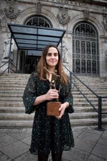 Spanish poet Alba Flores Robla poses after winning the 2017 Adonais Poetry award in Madrid, Spain, 15 December 2017. The Spanish Adonais Poetry award is granted to young poets and celebrates its 71 edition this year. Spanish poet Alba Flores wins Adonais Poetry award !ACHTUNG: NUR REDAKTIONELLE NUTZUNG!  Copyright: xLucaxPiergiovannix GRAF1916 20171215-636489504828459203