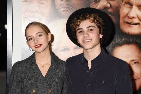 Sam Pottorff and his wife Rosa Pottorff at the Father Figures Movie Premiere on 13 12 2017 in Los Angeles Father Figures Movie Premiere in Hollywood Los Angeles 2017
