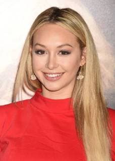 Corinne Olympics at the Father Figures Film Premiere on 13 12 2017 in Los Angeles Father Figures Movie Premiere in Hollywood Los Angeles 2017