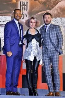 Will Smith Noomi Rapace and Joel Edgerton at the premiere of the Netflix movie bright in Roppongi Hills Tokyo 19 12 2017 Foto:xK.xNarax xFuturexImage