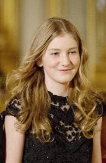 20-12-2017 Brussels Queen Mathilde and King Filip and Crown Princess Elisabeth and Prince Gabriel and Prince Emmanuel and Princess Eleonore and Princess Claire and Prince Aymeric and Prince and Princess Astrid and Prince Lorenz and Princess Laetitia Maria during the traditional Christmas concert at the Royal Palace in Brussels.  Copyright: xPPE NIEBOERx