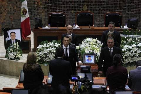 December 29, 2017 - EUM20171229NAC14.JPG.GUADALAJARA, Jal. ViolenceViolencia-Jalisco.- Homenaje de cuerpo presente del diputado perredista local, Jorge Alberto Galindo Plazola, 29 de diciembre de 2017, Congreso del estado, quien fue asesinado en su residencia del municipio de Tomatlan del dia de ayer. Foto: Agencia EL UNIVERSALJMA  - ZUMAu78_ 20171229_zaf_u78_024 Copyright: xElxUniversalx