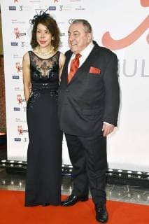 Eva Maria Javier Delmo Walter and Roland Hetzer at the 27 B Z Kulturpreis 2018 in the Volksbühne Berlin 09 01 2018 Foto:xN.xKubelkax xFuturexImage