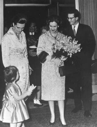 QUEEN FABIOLA AND KING BAUDOIN OF BELGIUM IN TOKYO ; 28 JANUARY 1964, TOKYO Copyright: Topfoto  UnitedArchivesIPU470563