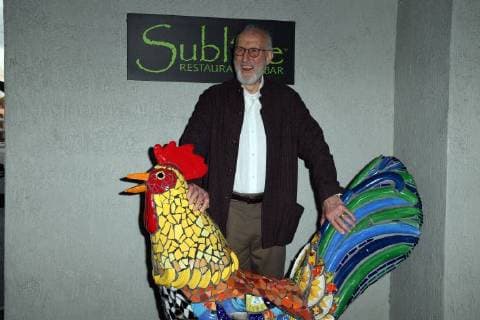 FORT LAUDERDALE, FL - JANUARY 11: Television icon James Cromwell receives PETA s annual Hero to Animals Award at a special dinner honoring him at South Florida s Sublime Restaurant & Bar on January 11, 2018 in Fort Lauderdale, Florida Copyright: xHoo-Me.com xMediaPunchx