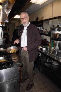 FORT LAUDERDALE, FL - JANUARY 11: Television icon James Cromwell receives PETA s annual Hero to Animals Award at a special dinner honoring him at South Florida s Sublime Restaurant & Bar on January 11, 2018 in Fort Lauderdale, Florida Copyright: xHoo-Me.com xMediaPunchx