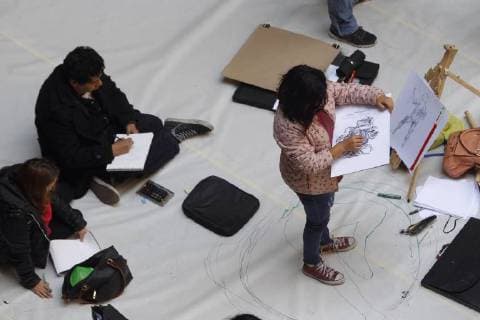 People participate in a ten-hours-long drawing marathon at the Art National Museum in Mexico City, Mexico, 11 January 2018. Drawing marathon in Mexico City with hundreds of participants !ACHTUNG: NUR REDAKTIONELLE NUTZUNG!  Copyright: xSASHENKAxGUTIERREZx MEX21 20180113-636514745842944109