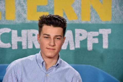 Actor Oskar Keymer posing on 14 01 2018 in Cologne at the premiere of the movie help I my parents shrunk 01 in German cinemas coming on 18