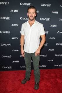 Ryan Kwanten at the Photocall for the series of the oath the oath on 14 01 2018 in Pasadena Crackle s oath of the TV series Photocall in Ottawa at Los Angeles 2018