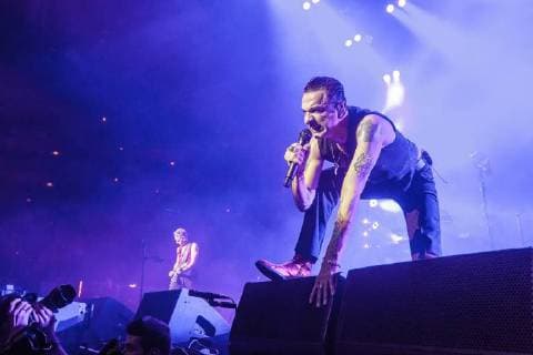 Themen der Woche Bilder des Tages Die Band Depeche Mode steht am 15. Januar 2018 in der Lanxess Arena in Köln auf der Bühne. Konzert - Depeche Mode in Köln *** The band Depeche Mode is on 15 January 2018 in the LANXESS arena in Cologne on stage concert Depeche Mode in Cologne