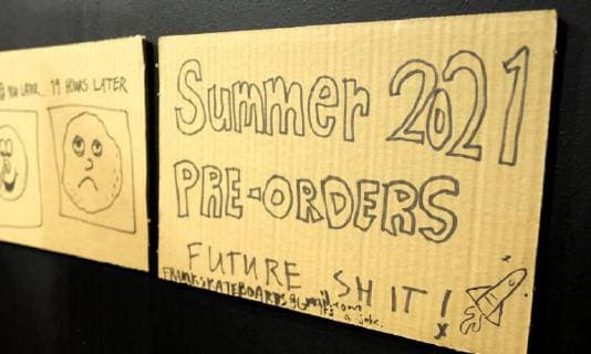 Berlin 16 JAN 2018 future shit summer 2021 pre orders BRIGHT tradeshow skate and streetwear Arena Berlin Treptow BRIGHT XXVI EUROPE S LEADING TRADE SHOW FOR STREET AND URBAN WEAR SKATEBOARDING AND Board sports Berlin fashion week Copyright: Priller&MAUG PRM205724X