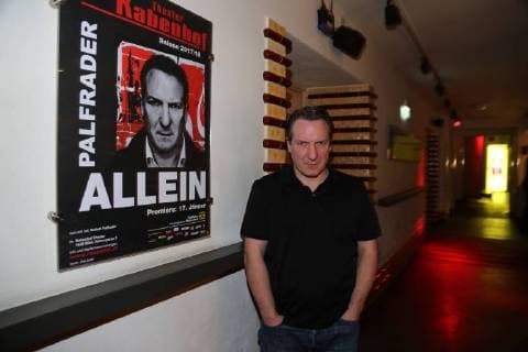 Premiere alone Vienna Rabenhof 17 01 2018 Robert PALFRADER