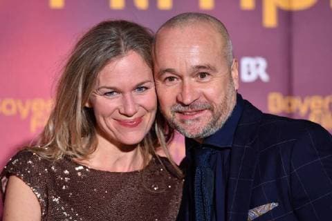 Thomas DARCHINGER actor with his wife Katharina black Bavarian film awards 2018 red carpet of red carpet on the 19 01 2018 in the Prince Regent Theatre in Munich