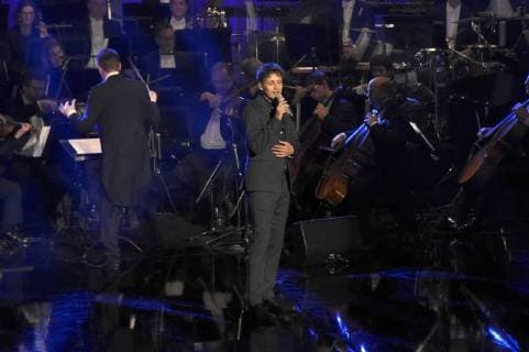 Tim Bendzko at the ceremony of the Bavarian film awards 2017 in the Prinzregententheater Munich 19 39 01 2018 Foto:xP.xSchönbergerx xFuturexImage