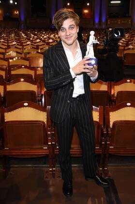 Jonas Dassler award of the Bavarian film awards 2017 in the Prinzregententheater Munich 19 39 01 2018 Foto:xP.xSchönbergerx xFuturexImage