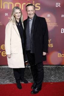 Michael roll 01 with wife Claudia Heiss at the ceremony of the Bavarian Film Prize 39 2017 in the Prinzregententheater Munich 19 2018 Foto:xS.xGabschx xFuturexImage