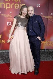 Katharina Schwarz and Thomas Darchinger at the ceremony of the Bavarian film awards 2017 in the Prinzregententheater Munich 19 39 01 2018 Foto:xS.xGabschx xFuturexImage
