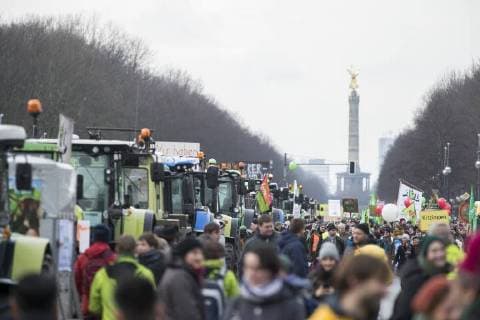 Themen der Woche Menschen nehmen der Demonstration Wir haben es satt in Berlin am 20. Januar 2018 teil. in Berlin *** People we take the demonstration s tired part January 2018 in Berlin on 20 in Berlin