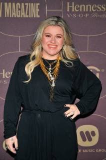 NEW YORK, NY - JANUARY 25: Kelly Clarkson at the Warner Music Group Pre Grammy Celebration at The Grill The Pool in New York City on January 25, 2018. Copyright: xJohnxPalmerx