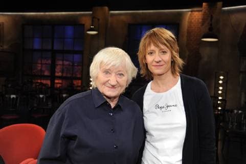 Die Schauspielerin Carmen-Maja Antoni, l-r, und Ihre Tochter, die Schauspielerin Jennipher Antoni zu Gast in der WDR Talkshow Kölner Treff am 26.01.2018 in Köln. *** The actress Carmen-Maja Antoni l r and your daughter the actress Jennipher Antoni to guest in the WDR talk show Kölner treff on 26 01 2018 in Cologne
