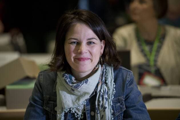 Annalena bear Bock Annalena Charlotte Alma bear Bali member of the German Bundestag MdB candidate for the party chairmanship extraordinary Federal delegates Conference of the Party Alliance 90 Greens in the Congress Centrum Hanover 26 27 01 2018