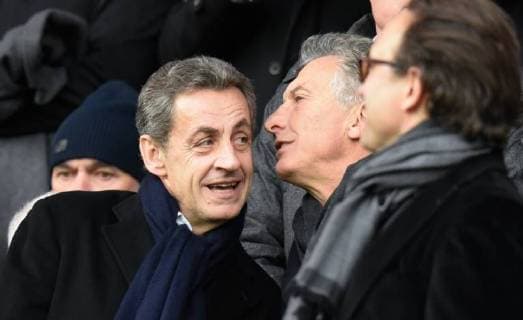 Nicolas Sarkozy - Mauricio Macri ( president Argentine ) CELEBRITES : Paris Saint Germain vs Montpellier Herault - Ligue 1 - Paris - 27 01 2018 FedericoPestellini Panoramic 