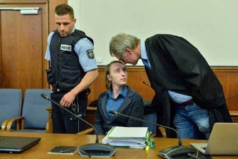 Themen der Woche Strafverfahren gegen den mutmaßlichen BVB - Attentäter Sergej W.am 29.01.2018 im Landgericht in Dortmund Sergej W. im Gerichtssaal *** Criminal proceedings against the alleged BVB assassin Sergey W on 29 01 2018 in the District Court in Dortmund Sergey W in the courtroom xAGx