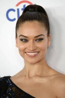 January 29, 2018 - New York, NY, USA - January 28, 2018 New York City..Shanina Shaik attending Universal Music Group Grammy after party at Spring Studios on January 28, 2018 in New York City. New York USA  - ZUMAny1_ 20180129_zaf_ny1_065 Copyright: xKristinxCallahanx