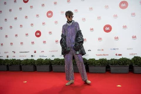 Artist Max Colombie aka Oscar and the Wolf pictured on the red carpet at the arrival for the eleventh edition of the MIA s (Music Industry Award) award show, in Brussels, Tuesday 30 January 2018. The MIA awards are handed out by the VRT and Kunstenpunt.  JASPERxJACOBS 05286566
