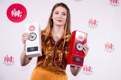 Ellie Delvaux aka Blanche celebrates with her trophies at the eleventh edition of the MIA s (Music Industry Award) award show, in Brussels, Tuesday 30 January 2018. The MIA awards are handed out by the VRT and Kunstenpunt.  JASPERxJACOBS 05286828