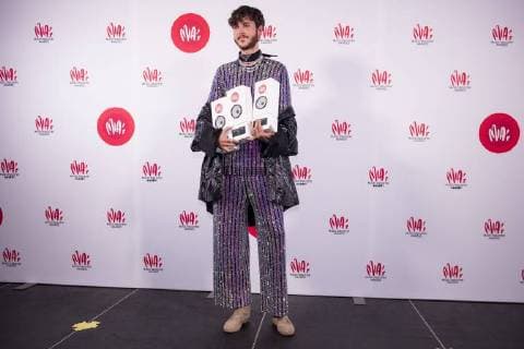 Artist Max Colombie aka Oscar and the Wolf with his awards at the eleventh edition of the MIA s (Music Industry Award) award show, in Brussels, Tuesday 30 January 2018. The MIA awards are handed out by the VRT and Kunstenpunt.  JASPERxJACOBS 05286797