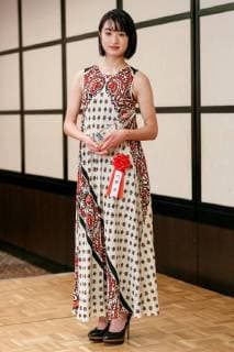 Japanese actor Mugi Kadowaki poses for the cameras during the Elan d Or Award ceremony on February 1, 2018, Tokyo, Japan. The award organized by the All Nippon Producers Association (ANPA) recognizes outstanding actors, movies and TV dramas.  (gxta_elandor042)