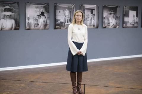 Artist model Kerstin in the retrospective of the Leipzig artist Erich Kissing from 4 February to 1 may 2018 under the title Erich Kissing and Kerstin painter and model in the Kusthalle Rostock with approximately 60 paintings by Erich Kissing a second part of the exhibition focuses on the Significance of the Leipzig model Kerstin for kissing and a number of other artists including Michael Triegel and Günter Rössler Ros Copyright: FrankxHormannx xnordlicht
