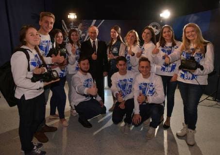 VOLGOGRAD, RUSSIA â€“ FEBRUARY 2, 2018: Russia s President Vladimir Putin (C) meets with members of the Volunteers of Victory movement at the Russia My History museum. Alexei Druzhinin Russian Presidential Press and Information Office TASS  TS07208B