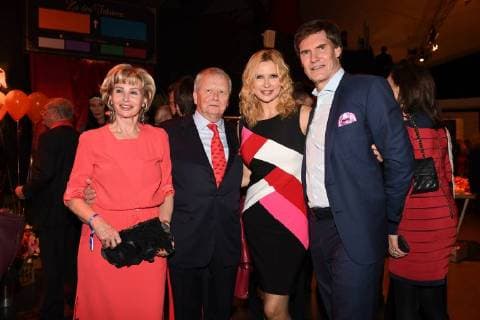 Entertainment Bilder der Woche Themen der Woche Bilder des Tages Wolfgang Porsche mit Freundin Claudia Hübner und Veronica Ferres mit Ehemann Carsten Maschmeyer 60. Geburtstag von Michael Käfer Postpalast Feier, Party München 02. Februar 2018 *** Wolfgang Porsche with girlfriend Claudia Hübner and Veronica Ferres with husband Carsten Maschmeyer 60 Michael Käfer post Palace s birthday celebration party Munich 02 February 2018
