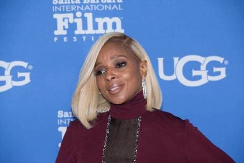 Mary J. Blige attends 33rd Santa Barbara International Film Festival Virtuosos Award at Arlington Theatre on February 3, 2018 in Santa Barbara, California USA 2018 The 33rd Santa Barbara International Film Festival Virtuosos Award at Arlington Theatre on February 3, 2018 in Santa Barbara, California  Copyright: xMSUxStudiox