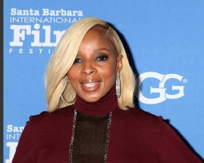 SANTA BARBARA - FEB 3: Mary J Blige at the 33rd Annual Santa Barbara International Film Festival Virtuosos Award at Arlington Theater on February 3, 2018 in Santa Barbara, CA  Copyright: xKathyxHutchinsx xIPAx xHutchinsxPhotox